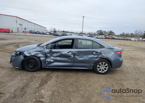 2022 Toyota Corolla Le z USA, uszkodzony, nr VIN 5YFEPMAE9NP368404